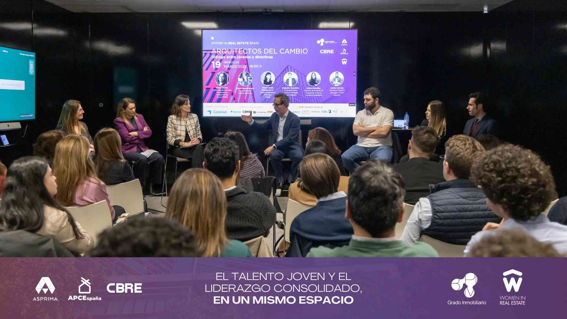 diálogo entre directivas y jóvenes del sector inmobiliario